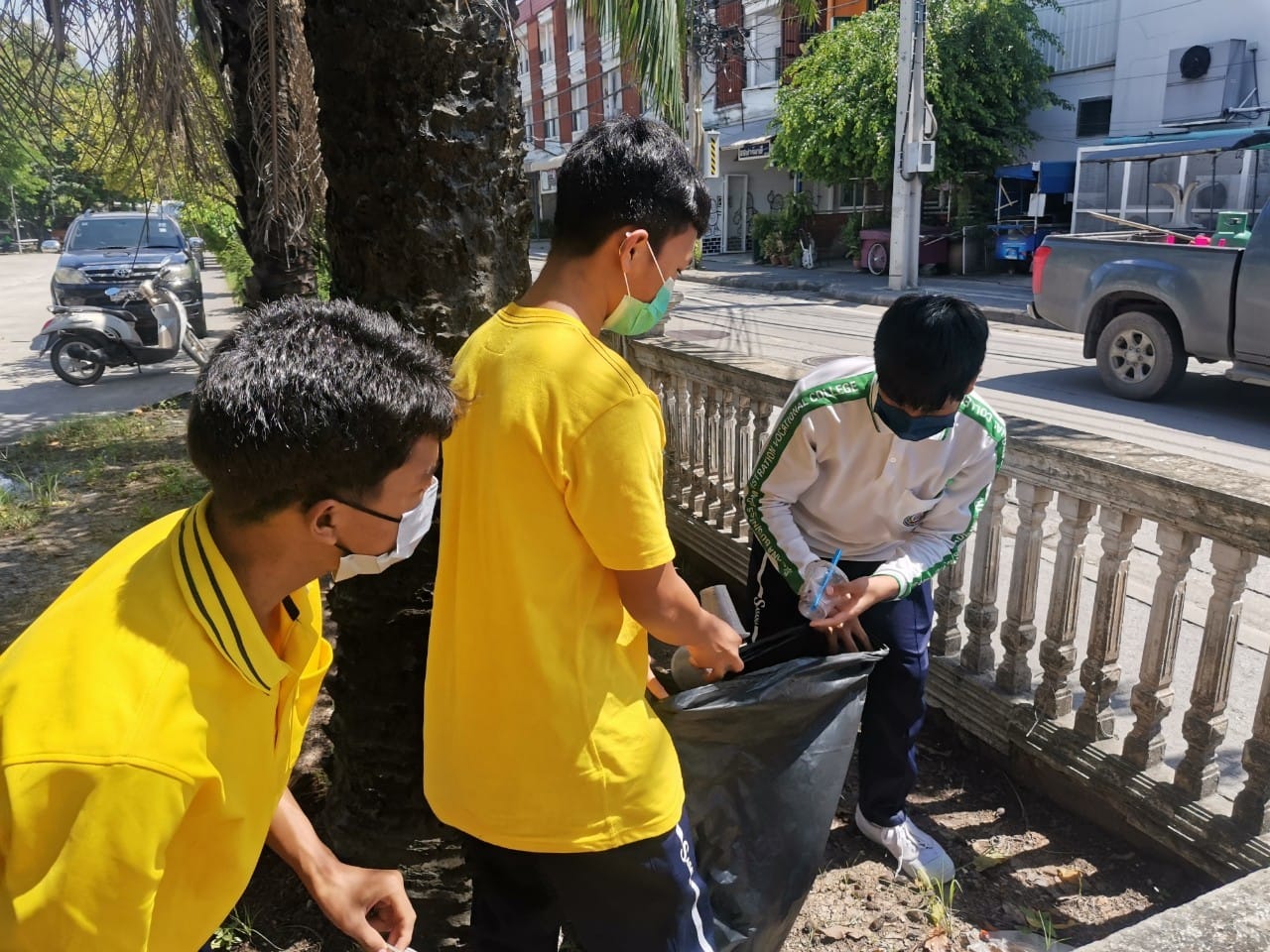 ถวายพระพรชัยมงคล เนื่องในวันเฉลิมพระชนมพรรษา พระบาทสมเด็จพระเจ้าอยู่หัว