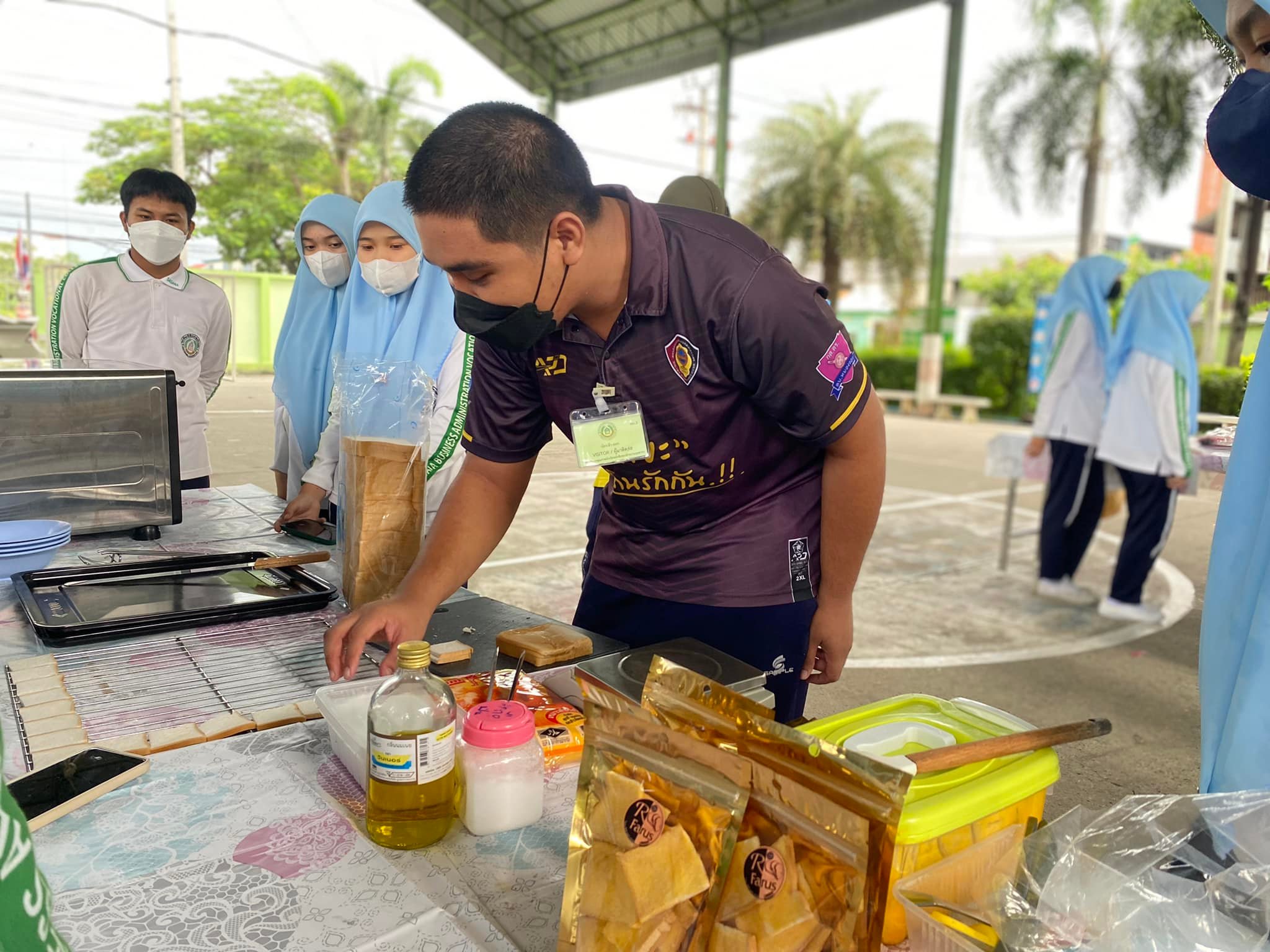 โครงการสร้างความสัมพันธ์ระหว่างสาขากับสถานประกอบการ (พี่สอนน้อง) ประจำปีการศึกษา 2565