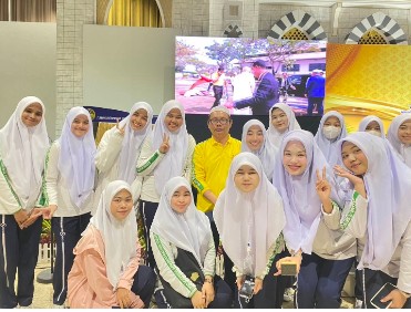 นักศึกษาเข้าร่วมกิจกรรม ณ ศูนย์บริหารกิจการศาสนาอิสลามแห่งชาติเฉลิมพระเกียรติ